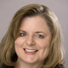 Consultant Lynn Hunsaker